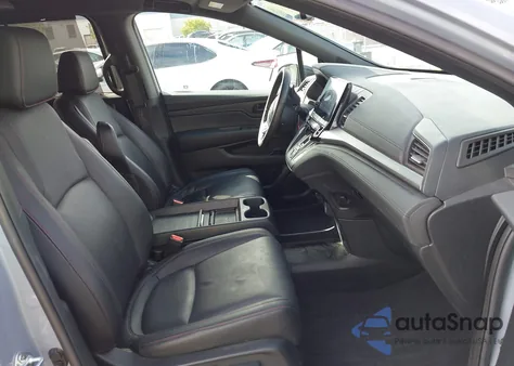 2024 Honda Odyssey Sport z USA, uszkodzony, nr VIN 5FNRL6H77RB065445